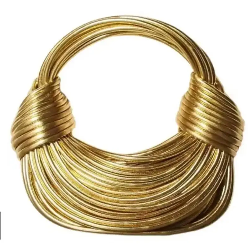 Handbags for Women 2024 New Gold Luxury Designer Brand Handwoven Noodle Bags Rope Knotted Pulled Hobo Silver Evening Clutch Chic
Handbags for Women 2024 New Gold Luxury Designer Brand Handwoven Noodle Bags Rope Knotted Pulled Hobo Silver Evening Clutch Chic