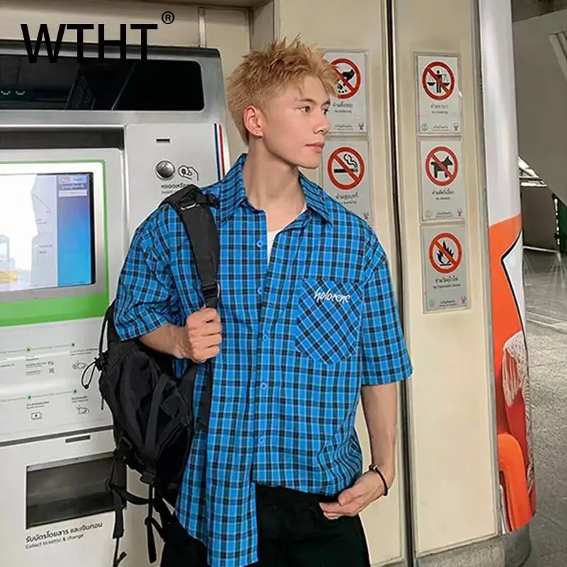 WTHT Fashion Men Plaid Letter Embroidery Pocket Loose Shirts Trendy 2026 Summer Turn Down Collar Single Breasted Top Male 2A3155
WTHT Fashion Men Plaid Letter Embroidery Pocket Loose Shirts Trendy 2026 Summer Turn Down Collar Single Breasted Top Male 2A3155