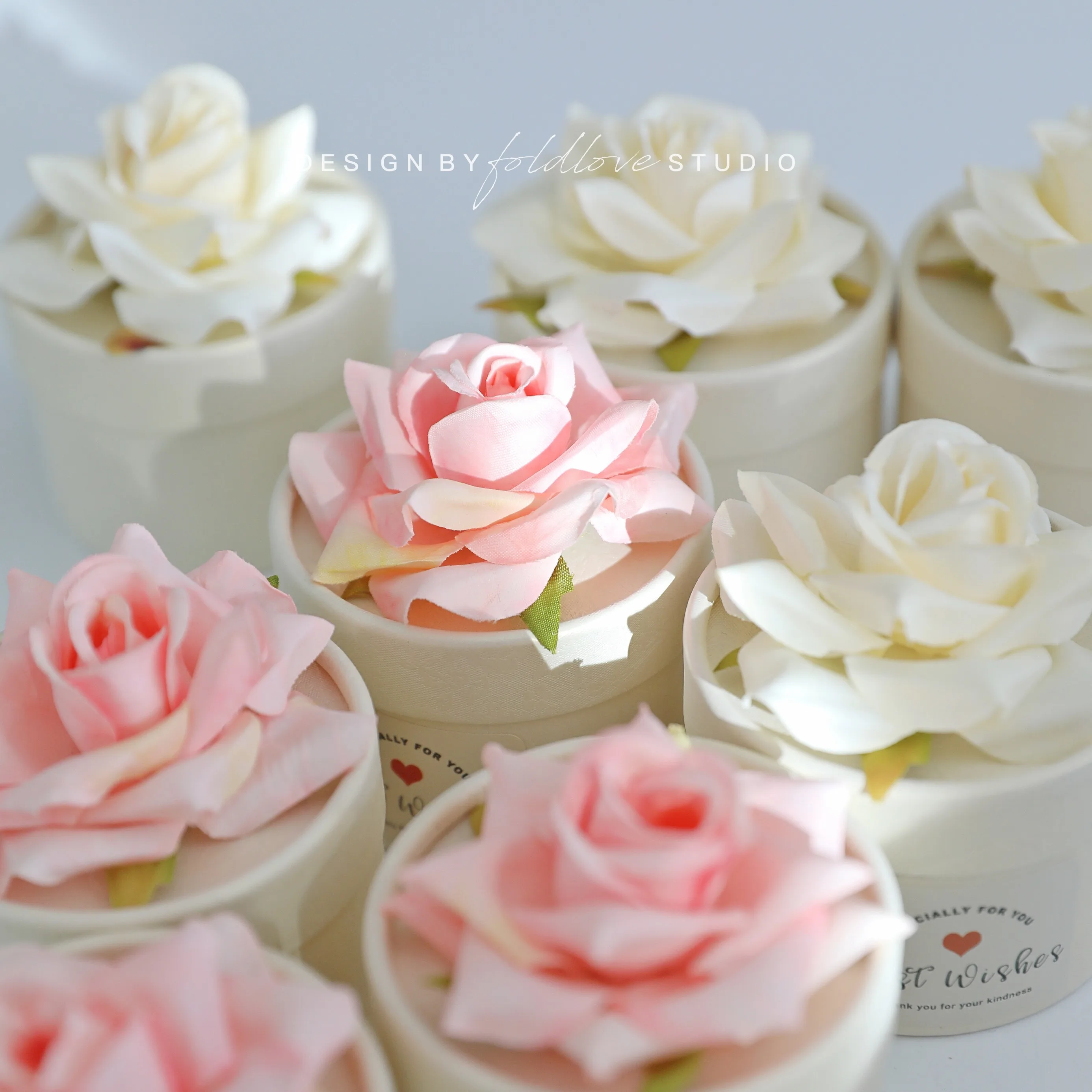 10/20/30 шт. роза цилиндрическая подарочная коробка сувениры для свадебной вечеринки упаковка конфет сувениры для детского душа поставки оптом
10/20/30 шт. роза цилиндрическая подарочная коробка сувениры для свадебной вечеринки упаковка конфет сувениры для детского душа поставки оптом