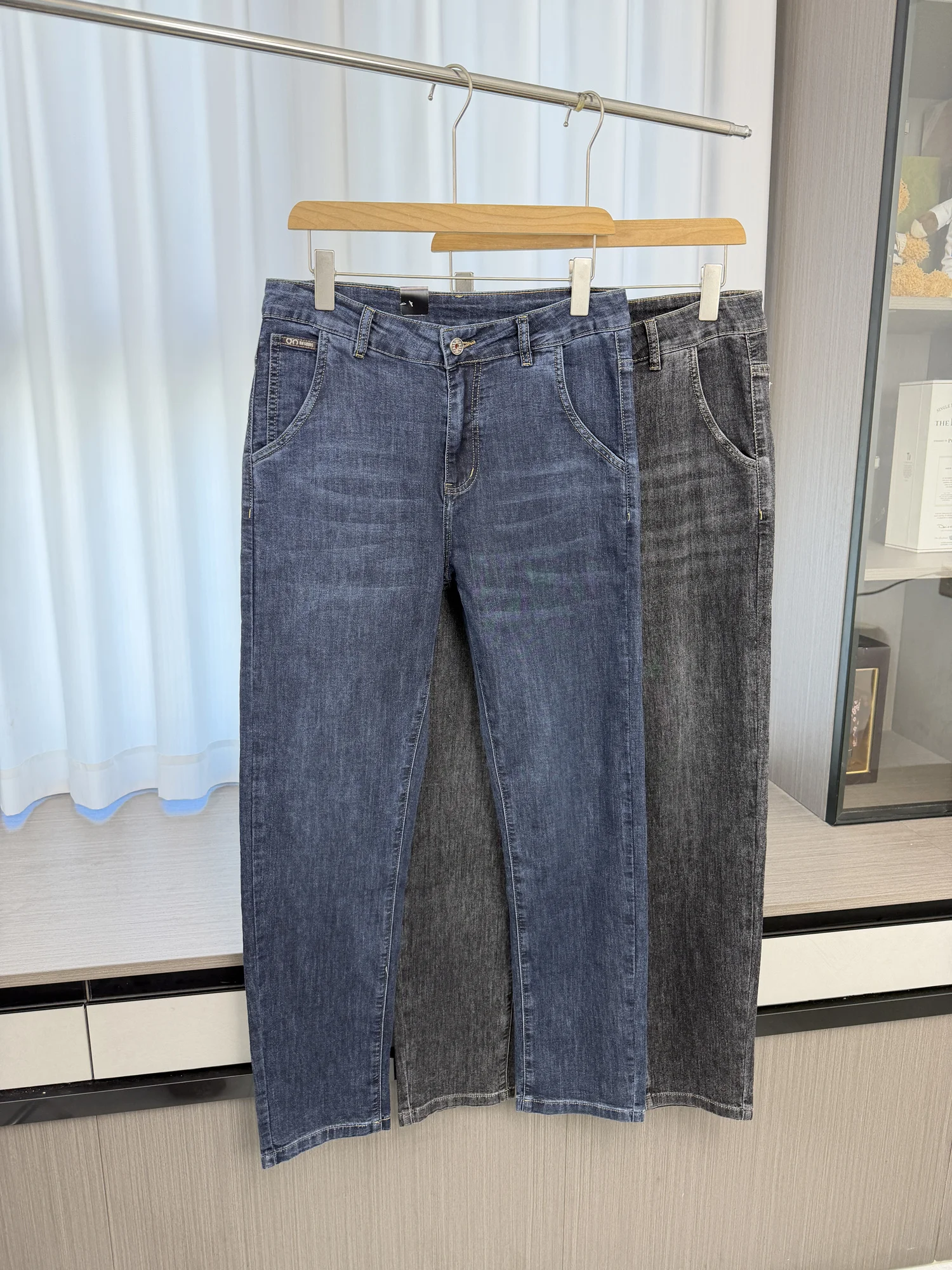 Comfortable Elastic Casual Jeans Men's Spring Season Breathable Straight Leg Zipper Fly Fashion Urban Style Youth Jeans
Comfortable Elastic Casual Jeans Men's Spring Season Breathable Straight Leg Zipper Fly Fashion Urban Style Youth Jeans