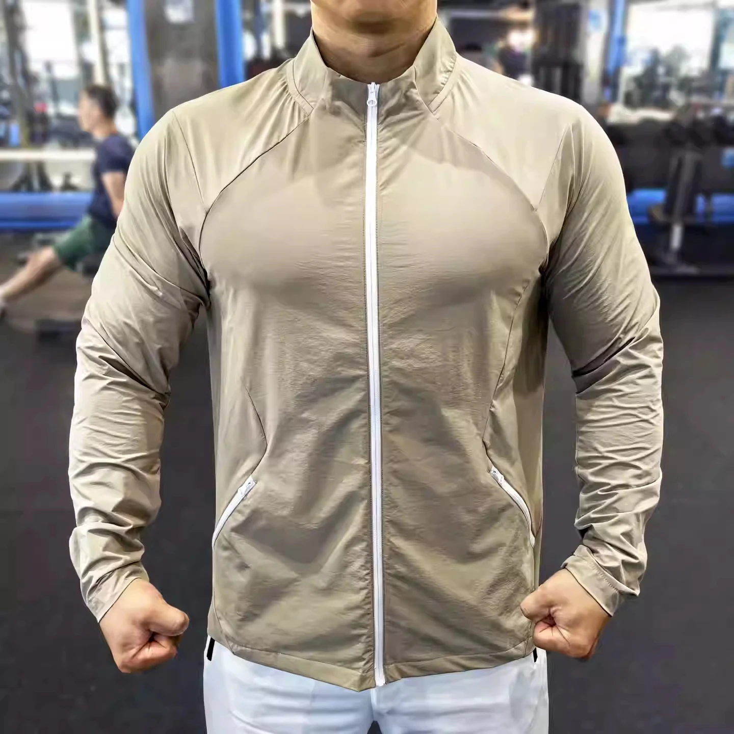 Autumn Thin Breathable Men Running Jackets Elastic Waterproof Fitness Gym Outdoor Training Sports Quick-dry Coats Windbreaker
Autumn Thin Breathable Men Running Jackets Elastic Waterproof Fitness Gym Outdoor Training Sports Quick-dry Coats Windbreaker