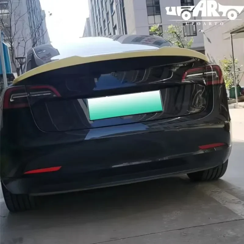Задний спойлер M4 из углеродного волокна для Tesla Model 3 2017 2018 2019 2020 2021 2022
Задний спойлер M4 из углеродного волокна для Tesla Model 3 2017 2018 2019 2020 2021 2022