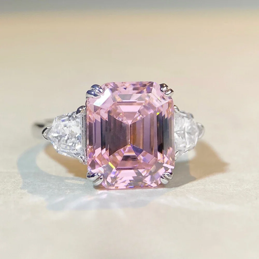 Кольцо из серебра 925 пробы с драгоценным камнем HW, розовый циркон, кольцо с высокоуглеродистым бриллиантом, изумрудная огранка, кольцо с квадратным бриллиантом, женские свадебные украшения
Кольцо из серебра 925 пробы с драгоценным камнем HW, розовый циркон, кольцо с высокоуглеродистым бриллиантом, изумрудная огранка, кольцо с квадратным бриллиантом, женские свадебные украшения