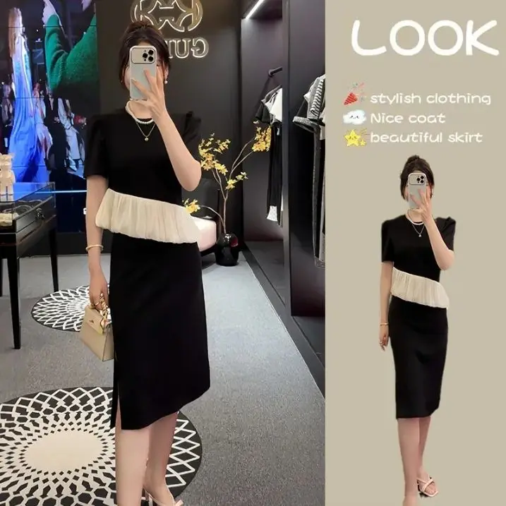 Elegant Black Asymmetrical Hem Dress Summer New plus Size Women's Faux Two-Piece Long Skirt Korean Style Commute Dress
Elegant Black Asymmetrical Hem Dress Summer New plus Size Women's Faux Two-Piece Long Skirt Korean Style Commute Dress