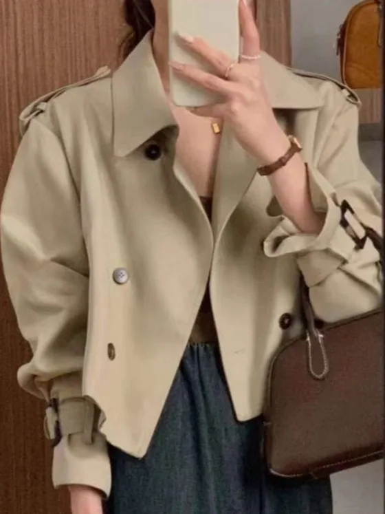 Retro Briti Sle ort Length Double Breasted Long Sve Women's Jaet Autumn New Small Size Ele Outerwear Coat
Retro Briti Sle ort Length Double Breasted Long Sve Women's Jaet Autumn New Small Size Ele Outerwear Coat