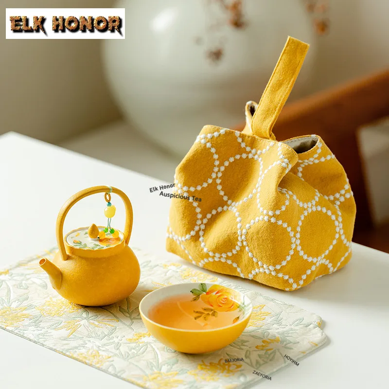 Chinese Golden Rose Travel Tea Set Kit Boutique 1 Pot 1 Cup Tea Making Organizer Portable Picnic Tote Bag Tableware Ornaments
Chinese Golden Rose Travel Tea Set Kit Boutique 1 Pot 1 Cup Tea Making Organizer Portable Picnic Tote Bag Tableware Ornaments