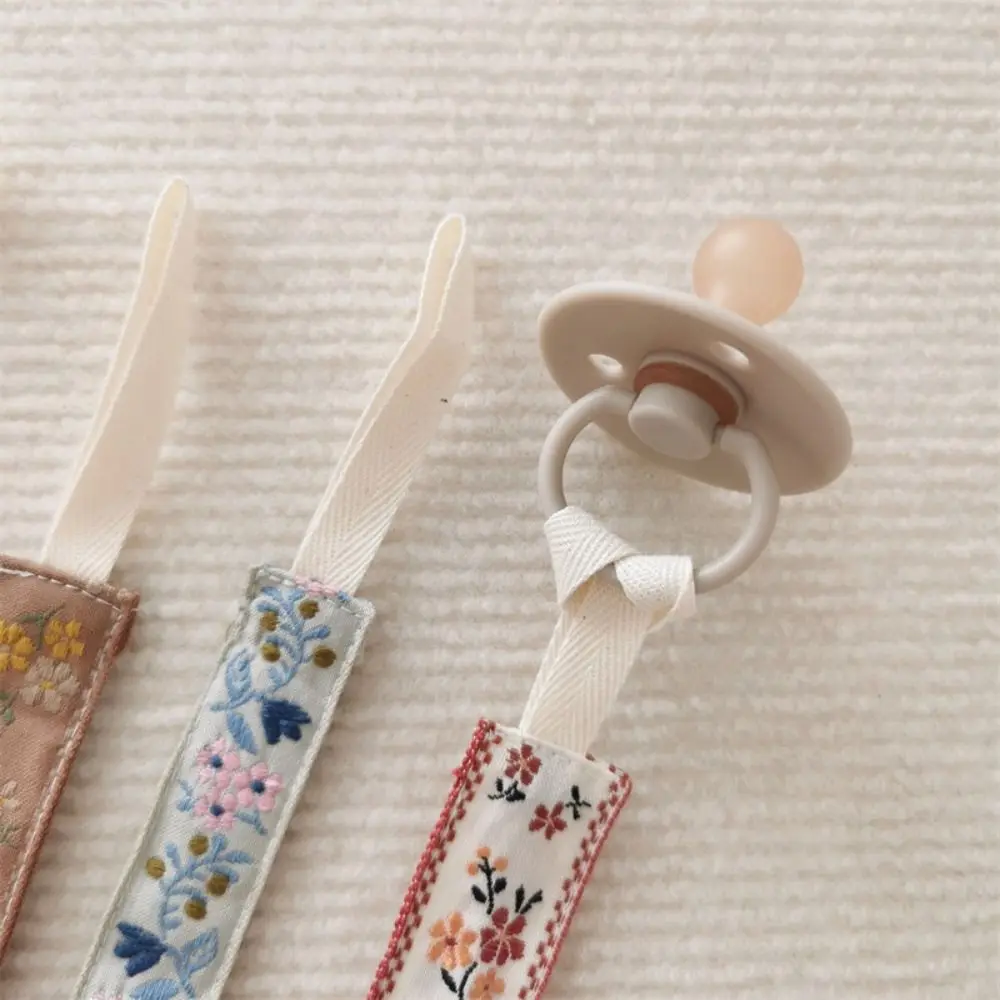 Ethnic Style Baby Cloth Pacifier Chain Adjustable Floral Soother Holder Dummy Clips Teether Straps Nipple Holder Clips Baby
Ethnic Style Baby Cloth Pacifier Chain Adjustable Floral Soother Holder Dummy Clips Teether Straps Nipple Holder Clips Baby