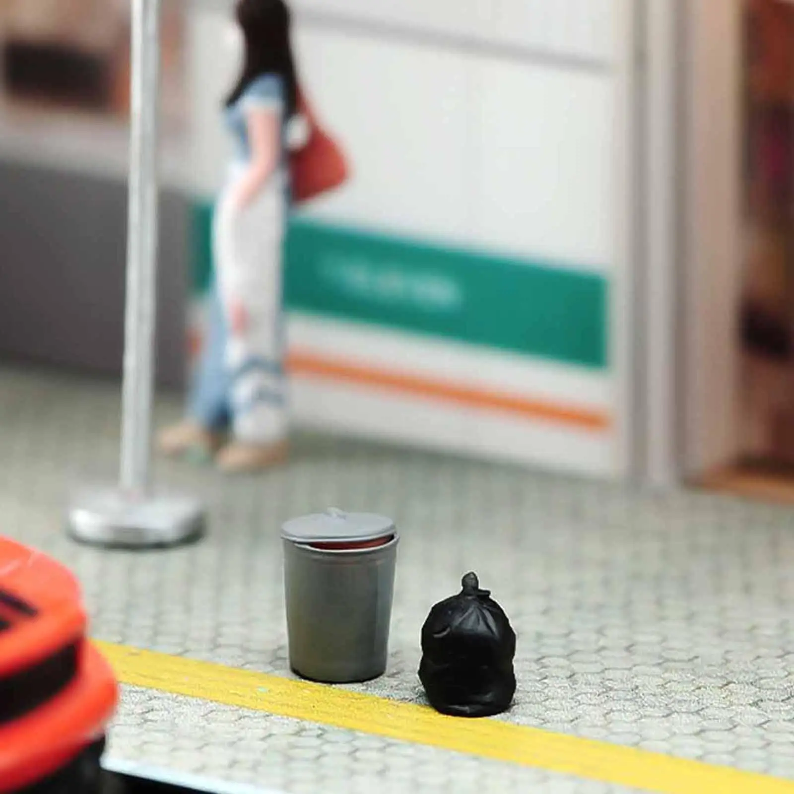 1/64 Miniature Garbage Bag Model Ornaments Tiny Rubbish Bag Toy
1/64 Miniature Garbage Bag Model Ornaments Tiny Rubbish Bag Toy