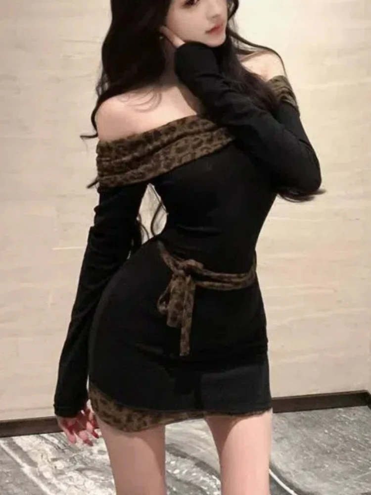 French Sexy Style Leopard Patchwork Dress Women Pure Desire Retro Off Shoulder Dresses New Fashion Slim Y2k Clothing Spring
French Sexy Style Leopard Patchwork Dress Women Pure Desire Retro Off Shoulder Dresses New Fashion Slim Y2k Clothing Spring