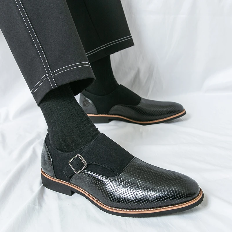 Men's Business Formal Leather Shoes Comfortable Breathable Anti-Slip Office Gentleman Social Footwear Sizes 38-46
Men's Business Formal Leather Shoes Comfortable Breathable Anti-Slip Office Gentleman Social Footwear Sizes 38-46