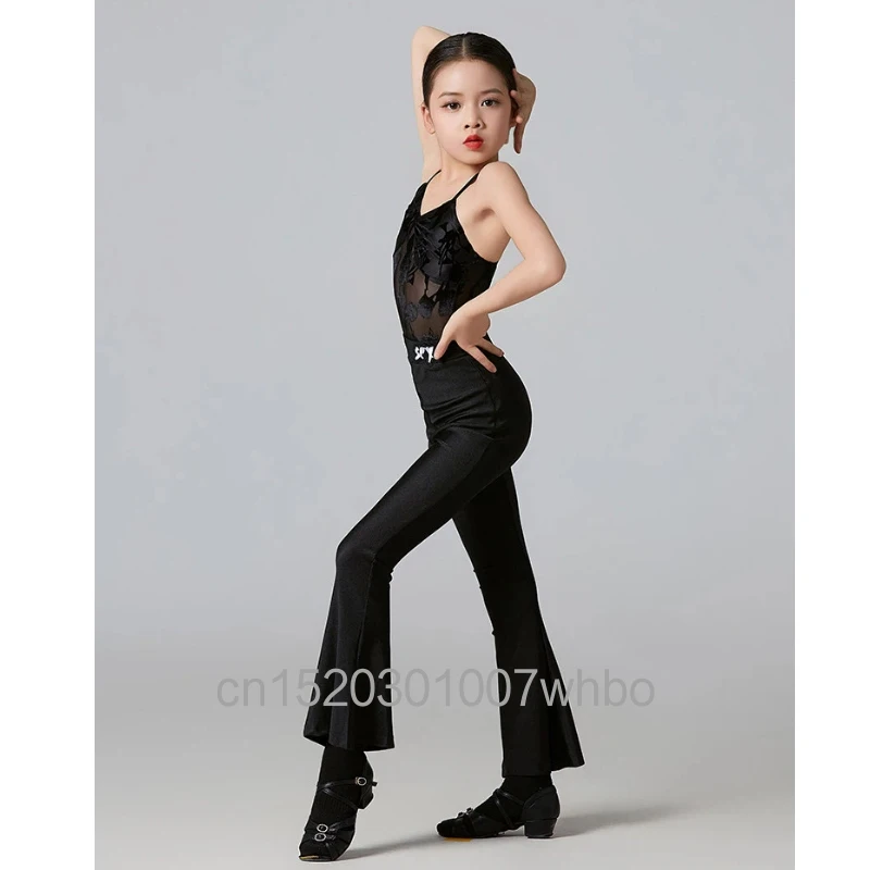 Latin Dance Dress Practice Dress Girls 2026 New Summer Pants Strap Children's Dance Performance Set
Latin Dance Dress Practice Dress Girls 2026 New Summer Pants Strap Children's Dance Performance Set