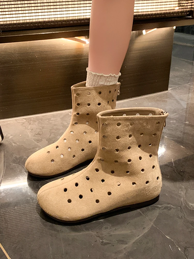 Women's Hollow out Breathable Summer Casual Comfortable round Toe Sandals Fashionable Versatile Short Western Boots
Women's Hollow out Breathable Summer Casual Comfortable round Toe Sandals Fashionable Versatile Short Western Boots