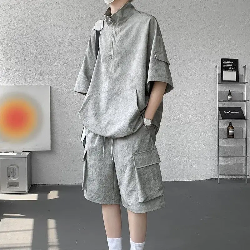 Men's Summer American Casual Workwear Outfit Set Loose Fit Short Sleeve T-Shirt Sports Shorts 2026 New
Men's Summer American Casual Workwear Outfit Set Loose Fit Short Sleeve T-Shirt Sports Shorts 2026 New
