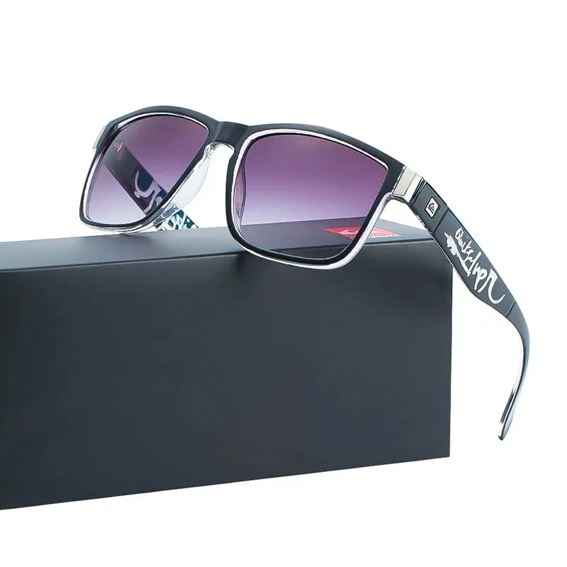Brand Popular Sunglasses Men Women Design Classic Square Sunglasses For Men UV400 High Quality 056 Sport Eyewear Accessories
Brand Popular Sunglasses Men Women Design Classic Square Sunglasses For Men UV400 High Quality 056 Sport Eyewear Accessories