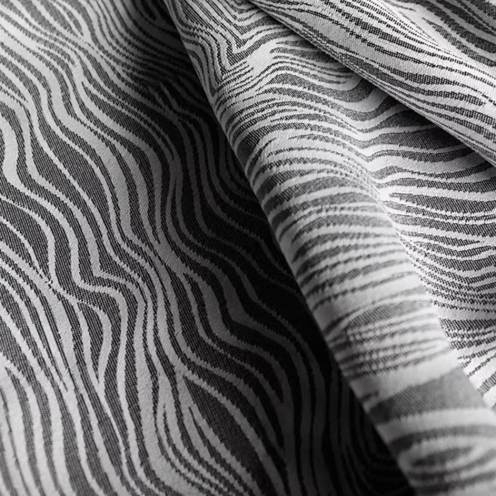 Жаккардовая ткань для женской одежды, дизайнерская ткань для шитья, ткань для обивки диванов и подушек, полиэстер
Жаккардовая ткань для женской одежды, дизайнерская ткань для шитья, ткань для обивки диванов и подушек, полиэстер