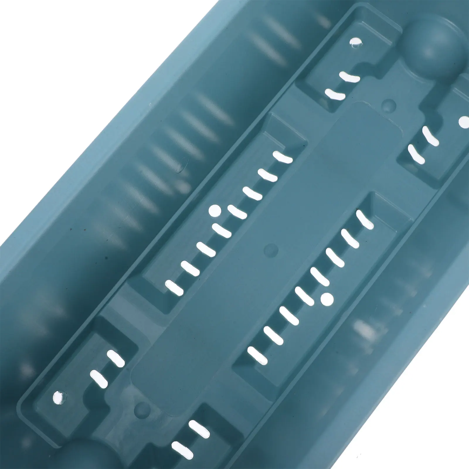 Vegetable Plant Pot with Bottom Bracket Rectangle Flower Railing Sky-blue Plastic Planter Box for Use Lightweight 
Vegetable Plant Pot with Bottom Bracket Rectangle Flower Railing Sky-blue Plastic Planter Box for Use Lightweight