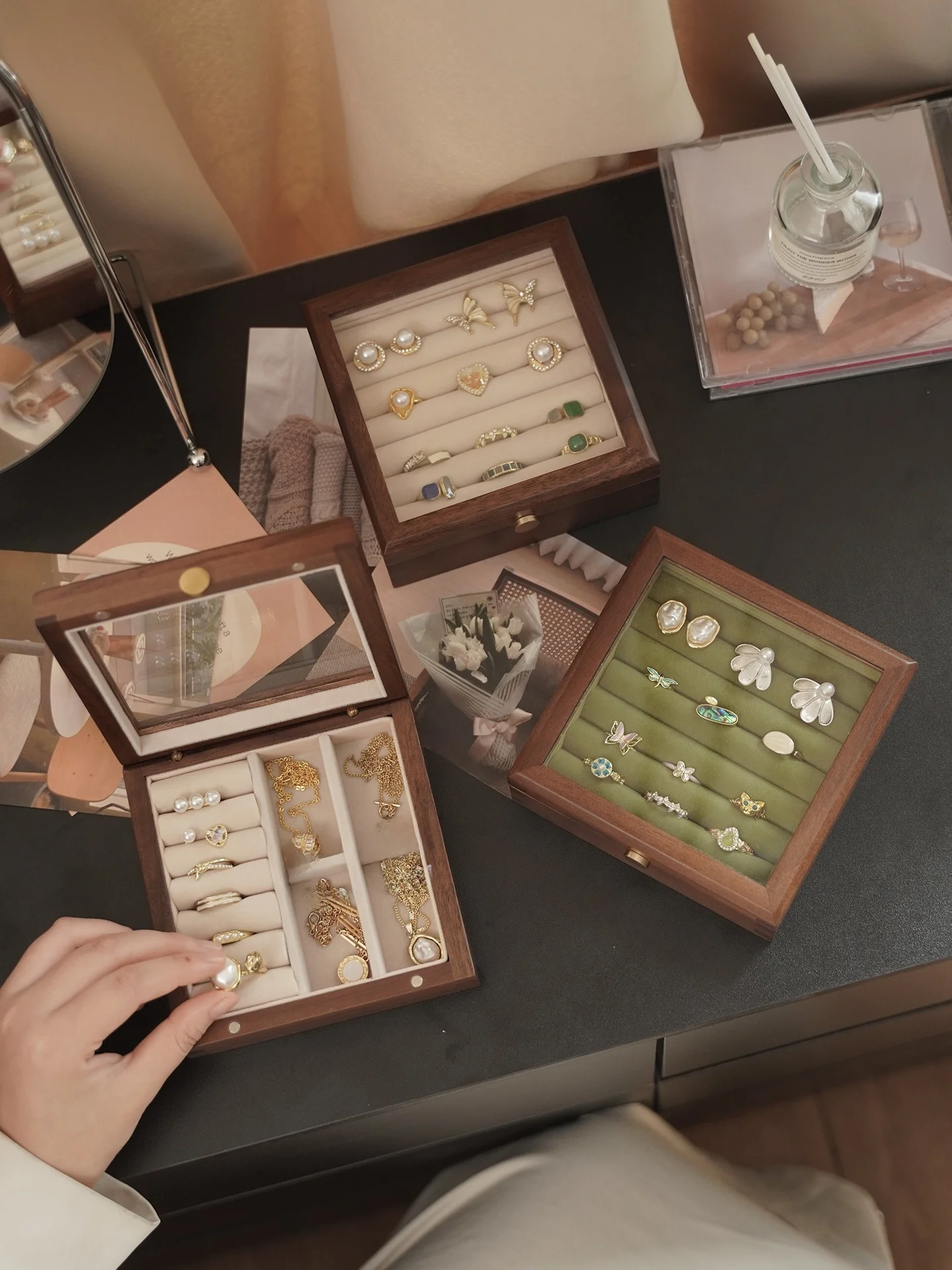 Practical New Wedding Wooden Jewelry Box Luxury mat Storage Organizer for Couples Handmade Vintage Sle with Lo
Practical New Wedding Wooden Jewelry Box Luxury mat Storage Organizer for Couples Handmade Vintage Sle with Lo