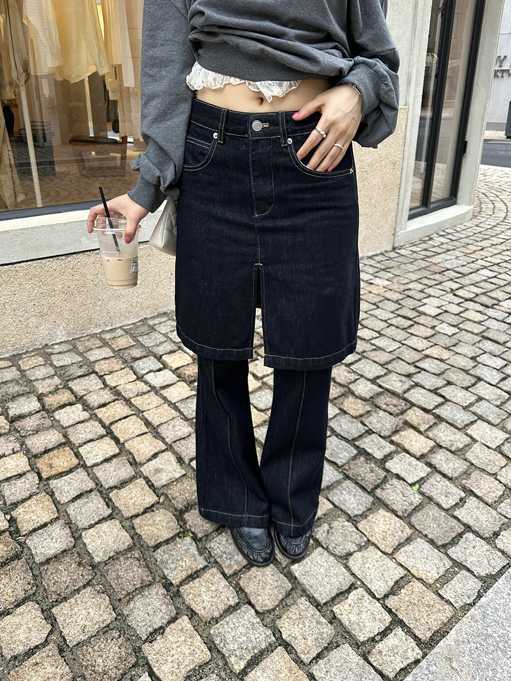 Spring 2026 Women's High Waist Straight Leg Jeans Paper Thin Layering Denim Pants Korean Style Spring New Arrival
Spring 2026 Women's High Waist Straight Leg Jeans Paper Thin Layering Denim Pants Korean Style Spring New Arrival