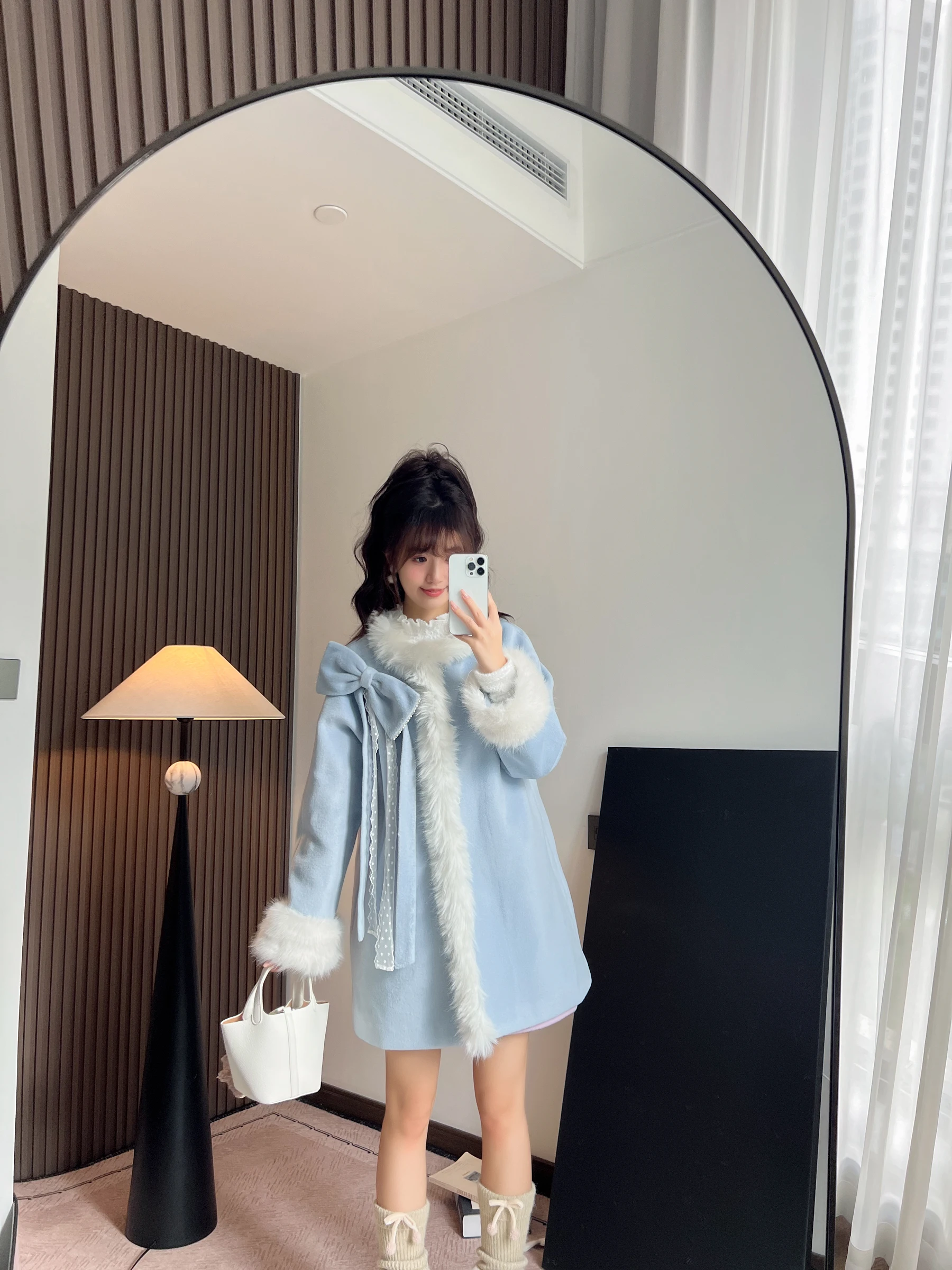 Huaqizhu Deer Original Ele Thiened Woolen Coat Outerwear Sunset Coast Sweet Gentle Girl Sle Commute Slim Fit Butterfl...
Huaqizhu Deer Original Ele Thiened Woolen Coat Outerwear Sunset Coast Sweet Gentle Girl Sle Commute Slim Fit Butterfl...