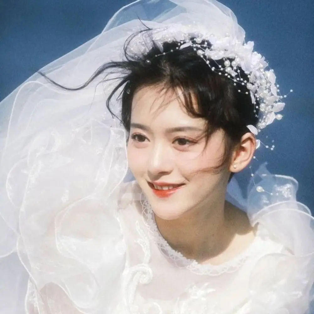 Exquisite White Flower Bride Headdress Elegant French Style Bridal Headwear Lace Wedding Photography Headband Hair Jewelry
Exquisite White Flower Bride Headdress Elegant French Style Bridal Headwear Lace Wedding Photography Headband Hair Jewelry