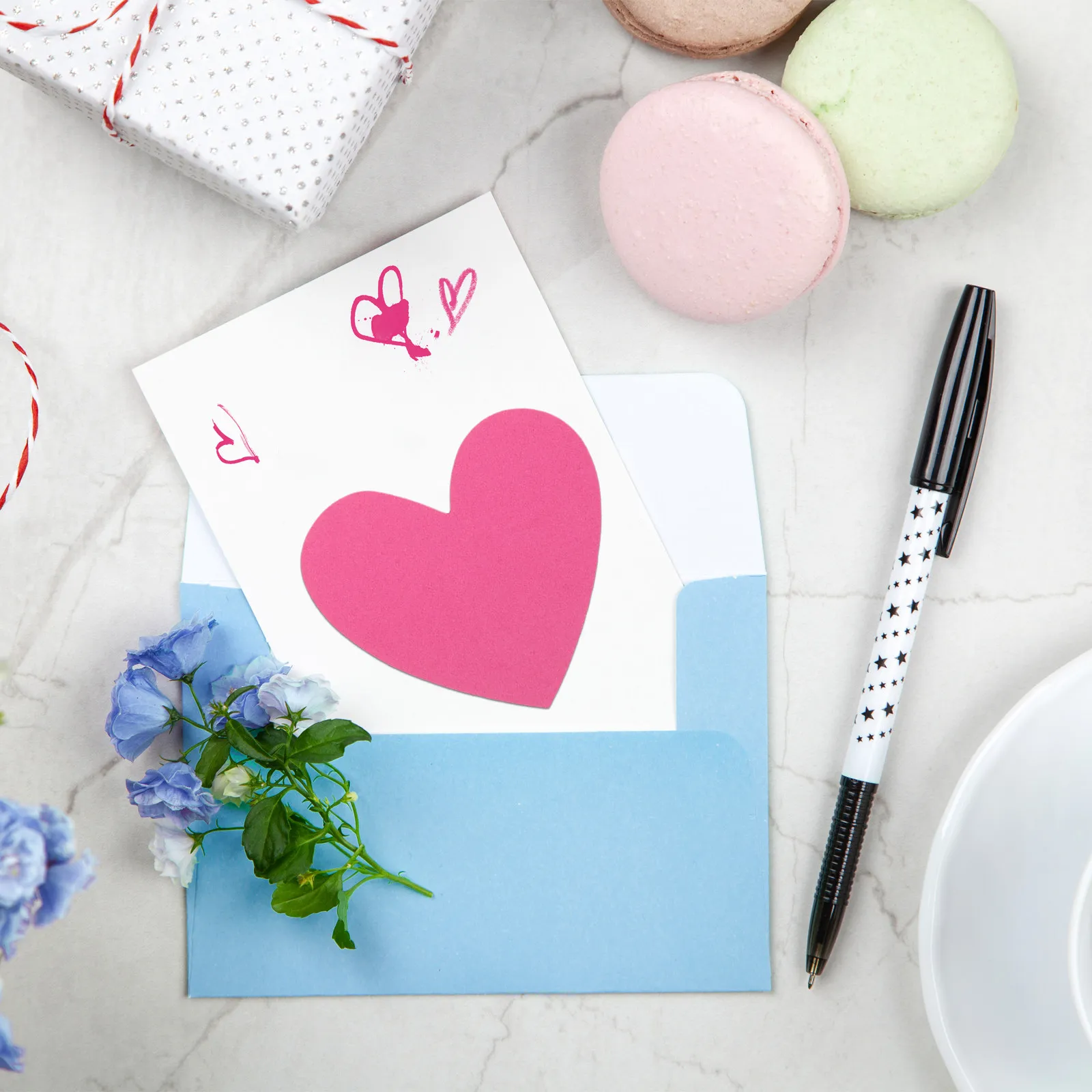 30Pcs Heart Cutouts Colored Paper Cutouts Cartoon Shape Classroom Decorative Cutout Bulletin Board Paper Cutout Decor
30Pcs Heart Cutouts Colored Paper Cutouts Cartoon Shape Classroom Decorative Cutout Bulletin Board Paper Cutout Decor