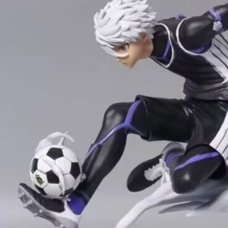 21cm Blue Lock Seishiro Nagi Figure Stunning Soccer Kicking Scene Model Ideal Anime Desktop Decor Must Have Collectible for Fans
21cm Blue Lock Seishiro Nagi Figure Stunning Soccer Kicking Scene Model Ideal Anime Desktop Decor Must Have Collectible for Fans