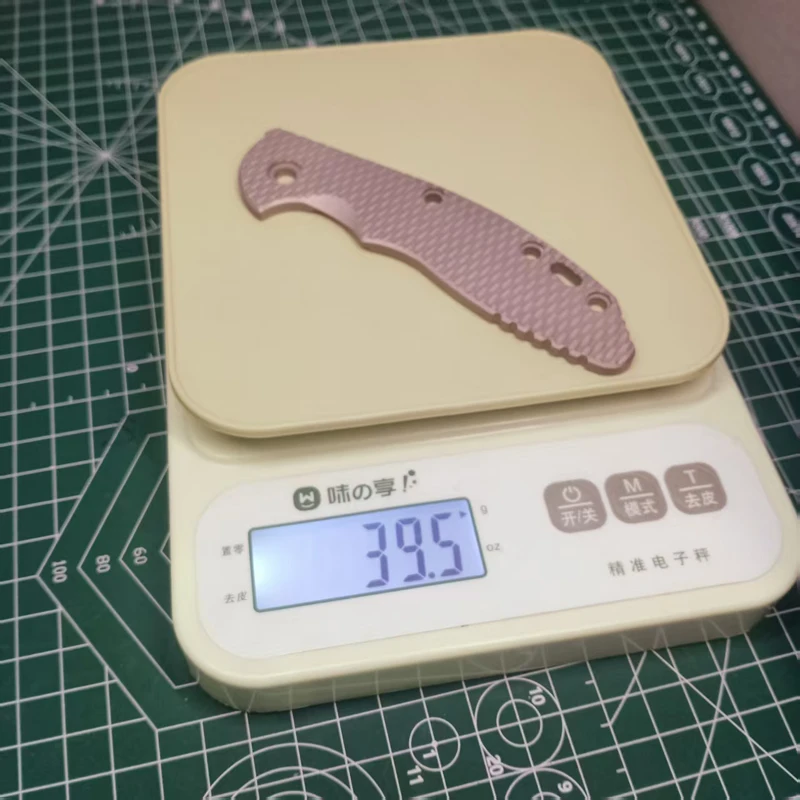 1PC. TC4 Handle Scale for Rick Hinderer XM18 3.5 Water Ripple Sandblast Lightweight
1PC. TC4 Handle Scale for Rick Hinderer XM18 3.5 Water Ripple Sandblast Lightweight