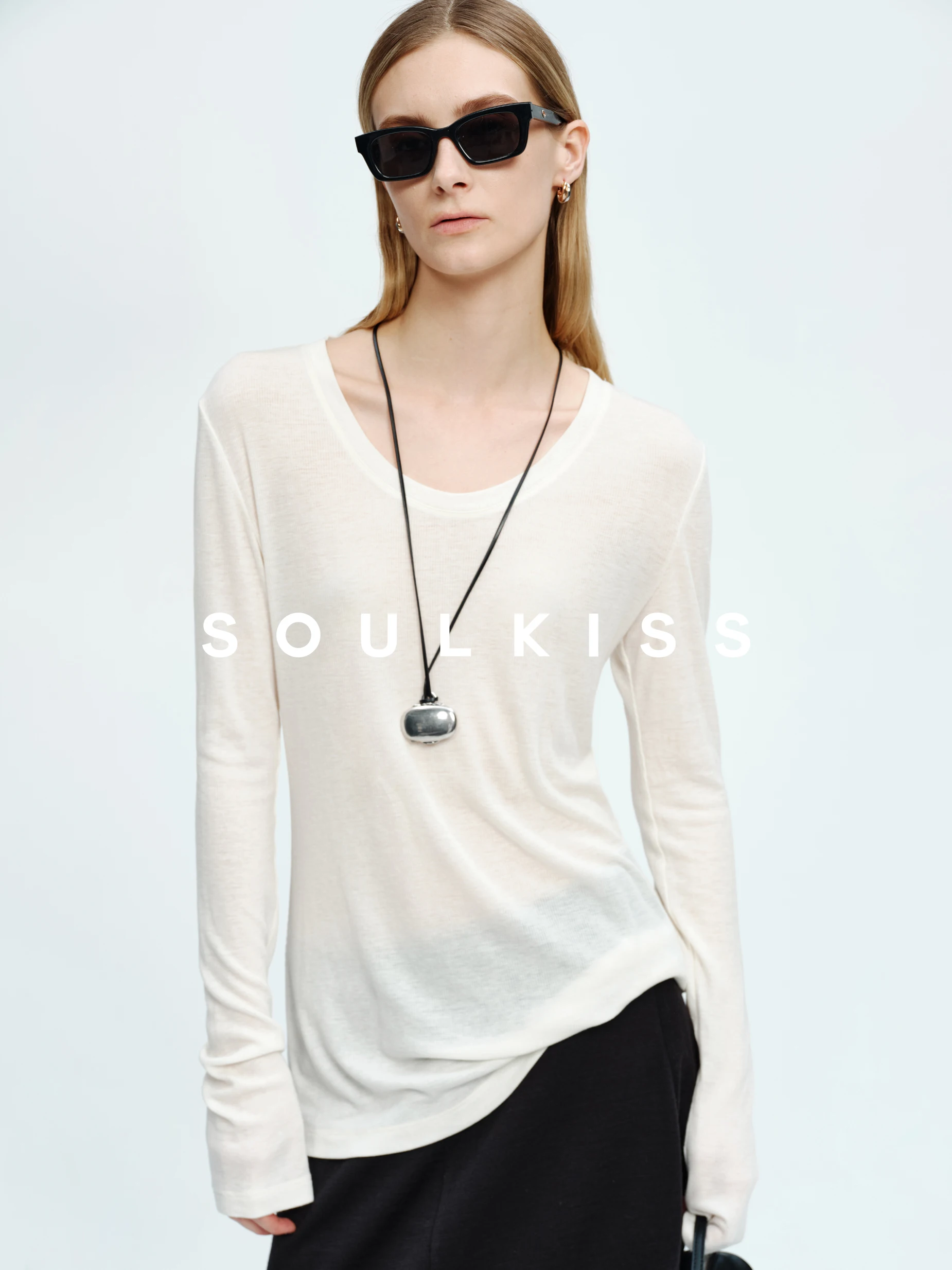 Soulkiss Long Sve T-irt Wool Silk U-Ne Slim Fit hine Waable Casual Sle Women's Knitted Sweater Regular Thin
Soulkiss Long Sve T-irt Wool Silk U-Ne Slim Fit hine Waable Casual Sle Women's Knitted Sweater Regular Thin