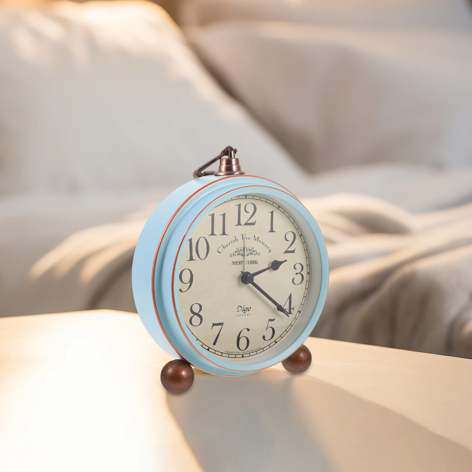 1pc Creative Retro Vintage American Style Alarm Clock Desk Alarm for Home without (Blue Mumber)
1pc Creative Retro Vintage American Style Alarm Clock Desk Alarm for Home without (Blue Mumber)