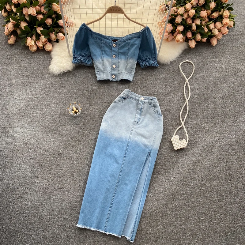 Two Piece Set Summer Denim Skirts Suits For Women 2022 Gradient Color Sexy Crop Tops And High Waist Split Skirt Women Outfit
Two Piece Set Summer Denim Skirts Suits For Women 2022 Gradient Color Sexy Crop Tops And High Waist Split Skirt Women Outfit