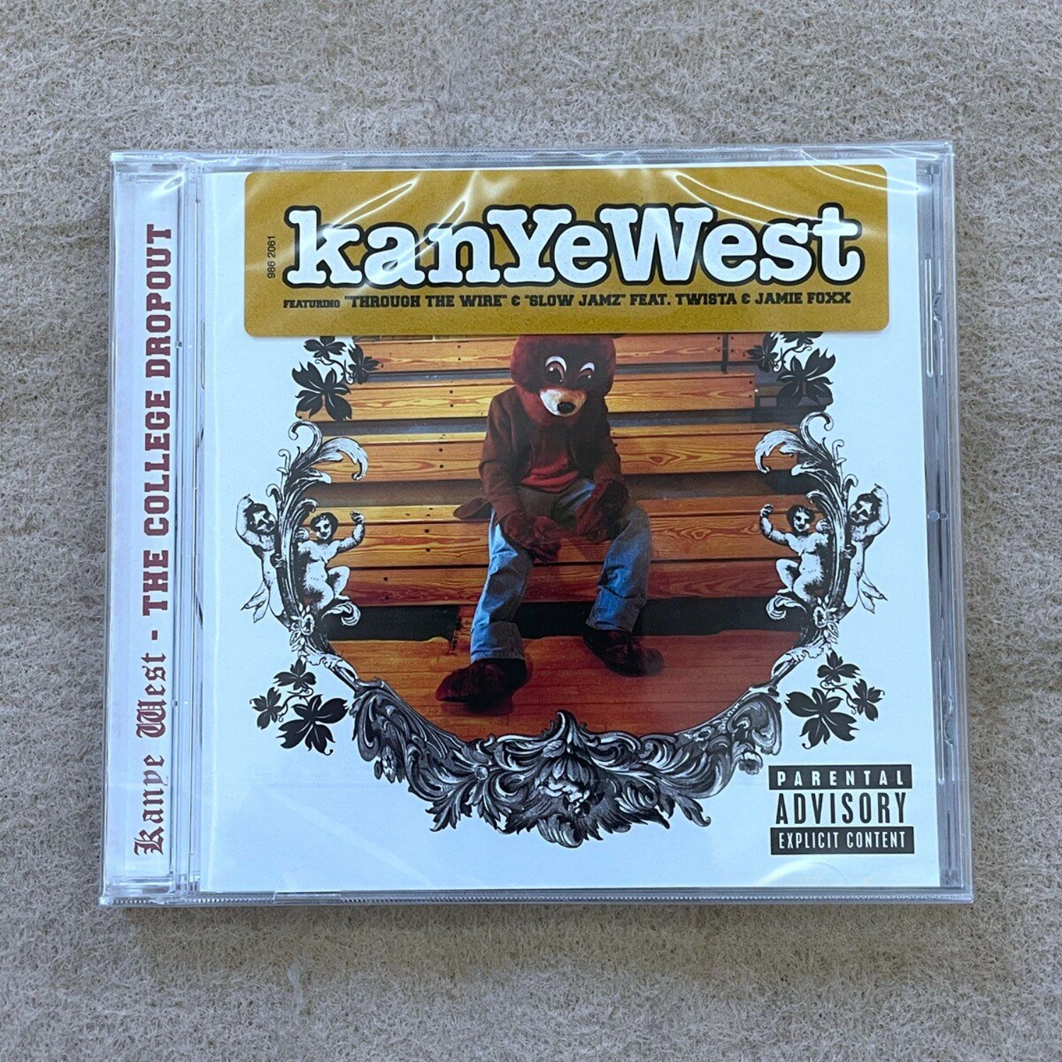 Rare Sealed Kanye West The College Dropout Hip Hop Rap Audio CD Clear Digital Sound Collectible for Fans Home Art Decor
Rare Sealed Kanye West The College Dropout Hip Hop Rap Audio CD Clear Digital Sound Collectible for Fans Home Art Decor