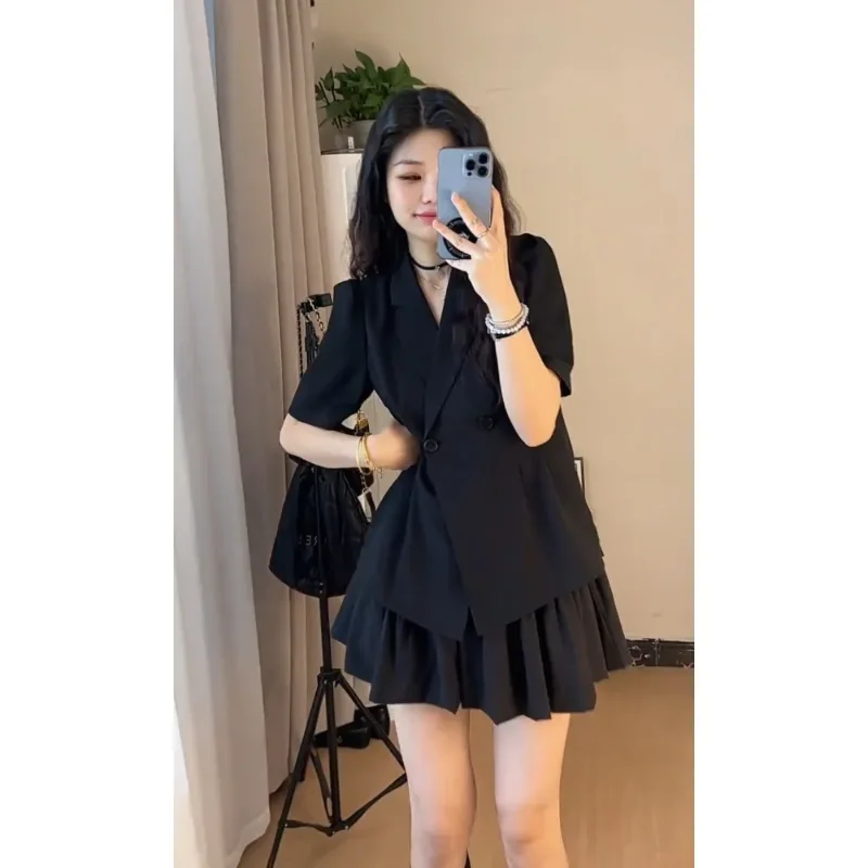 Summer Thin New Style Fashionable Short-sleeved Small Suit Jacket Tops for Women
Summer Thin New Style Fashionable Short-sleeved Small Suit Jacket Tops for Women