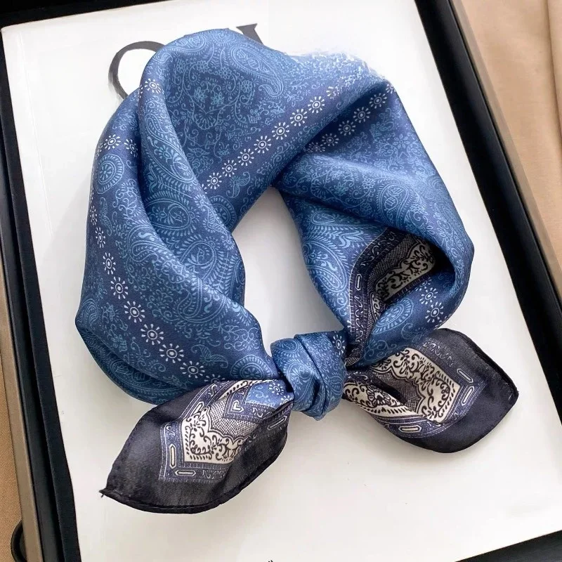 Retro Paisley Satin Small Square Scarf All Match Neck Scarf Hair Tie Handbag Decor Strap Unisex Business Casual Accessory
Retro Paisley Satin Small Square Scarf All Match Neck Scarf Hair Tie Handbag Decor Strap Unisex Business Casual Accessory