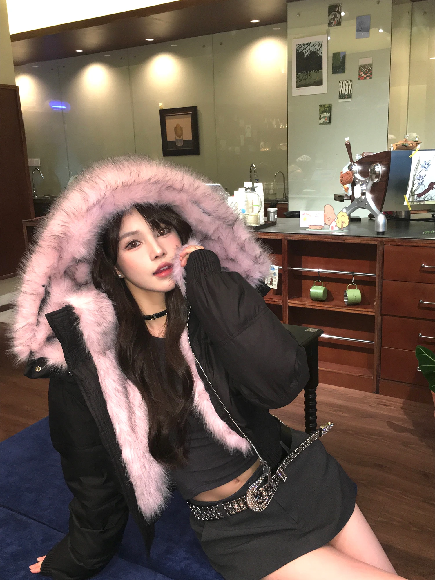 Bla ort Hooded down Jaet Women's Coat Retro Spicy Girl Large Fur Collar Puffer Jaet Winter New Arrival YRF3070
Bla ort Hooded down Jaet Women's Coat Retro Spicy Girl Large Fur Collar Puffer Jaet Winter New Arrival YRF3070