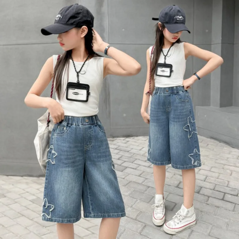 Girls Jeans 2026 Summer Thin Girls Knee Length Pants Over Knee Loose Five Point Star Crop Pants Fashionable Stylish
Girls Jeans 2026 Summer Thin Girls Knee Length Pants Over Knee Loose Five Point Star Crop Pants Fashionable Stylish