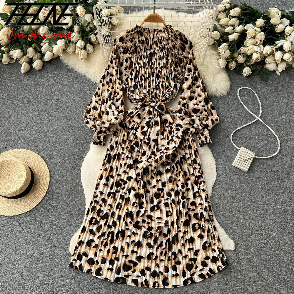 THHONE Vestidos Summer Pleated Dress Women Clothes Robe Floral Print Korean Style Casual Vintage Indie Folk Loose Long Dresses
THHONE Vestidos Summer Pleated Dress Women Clothes Robe Floral Print Korean Style Casual Vintage Indie Folk Loose Long Dresses