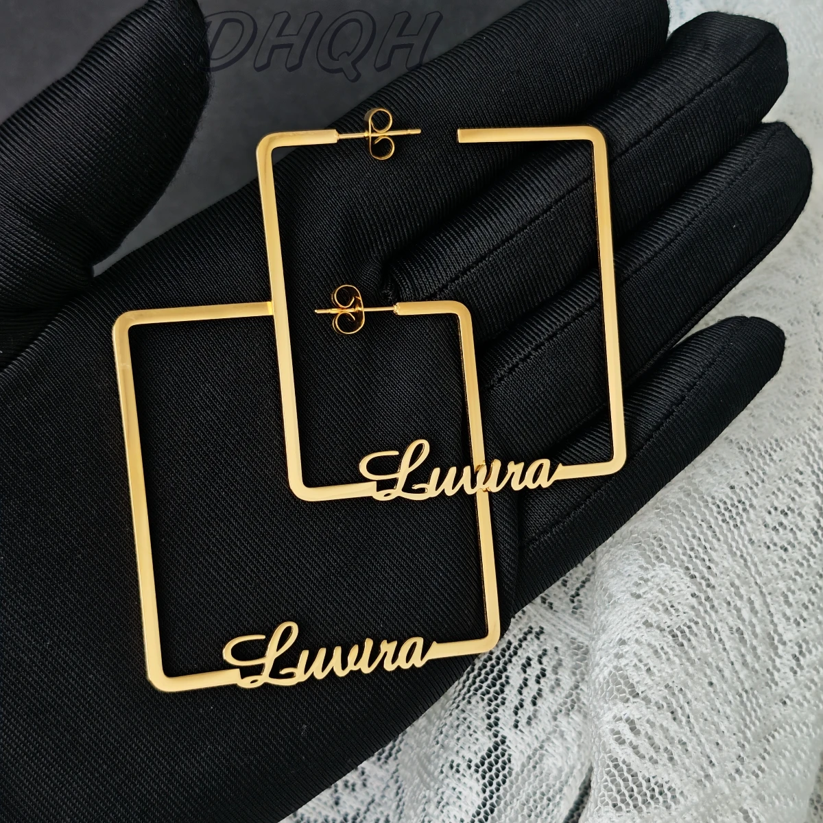 Custom Name Square Hoop Earrings 18K Gold Plated Stainless Steel Personalized Statement Earrings For Women Birthday Gift
Custom Name Square Hoop Earrings 18K Gold Plated Stainless Steel Personalized Statement Earrings For Women Birthday Gift
