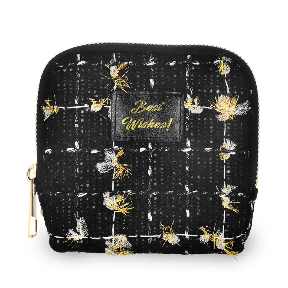 Fashion Exquisite Jewelry Storage Bag Ring Pendant Bracelet Zipper Jewelry Bag Portable Large Size Jewelry Organizer Gift 
Fashion Exquisite Jewelry Storage Bag Ring Pendant Bracelet Zipper Jewelry Bag Portable Large Size Jewelry Organizer Gift