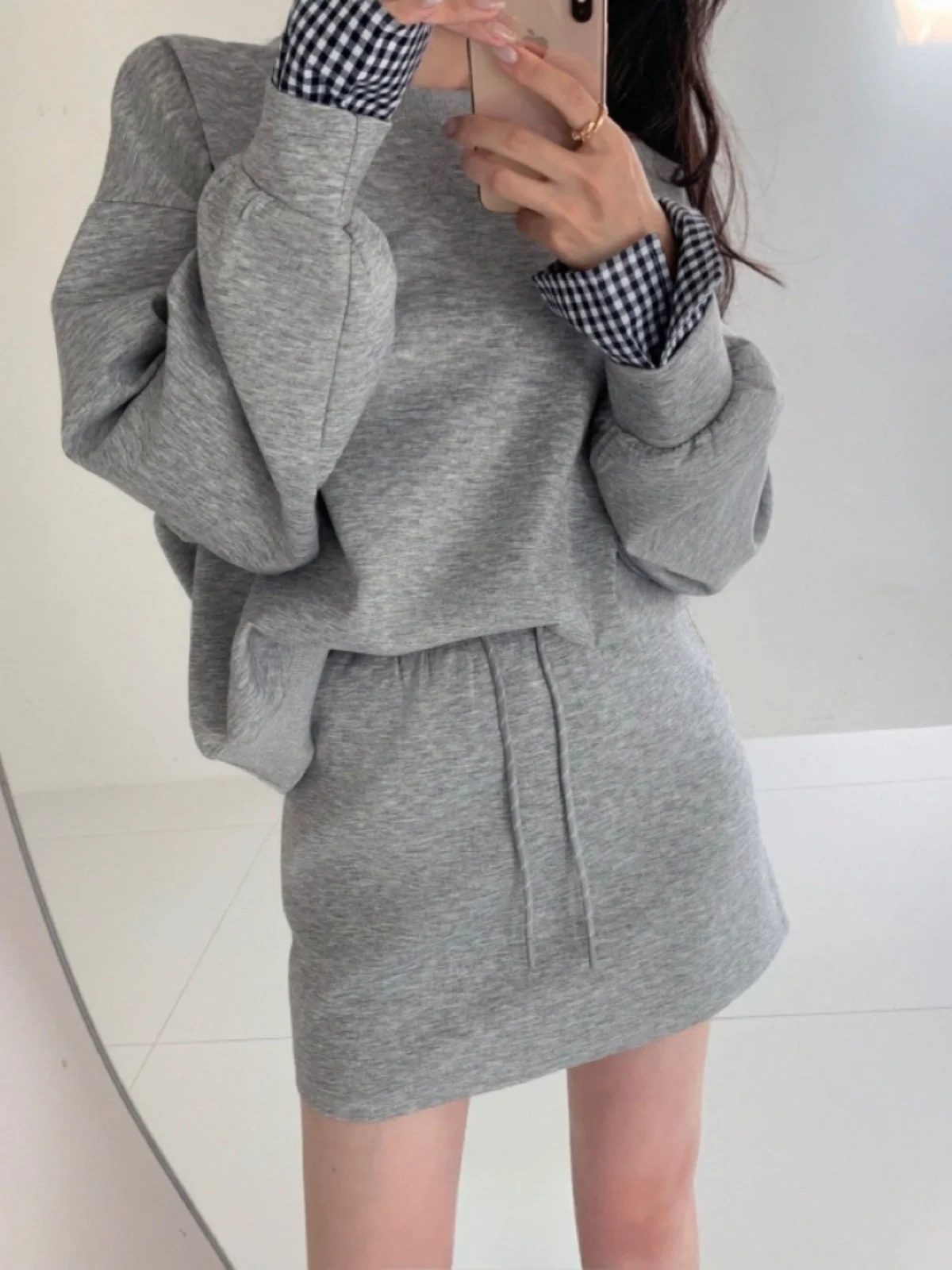 Комплект Fall Faion, женский шикарный круглый дизайн Ne Splice, свободный универсальный топ, юбка с высокой талией, длинный ансамбль свека
Комплект Fall Faion, женский шикарный круглый дизайн Ne Splice, свободный универсальный топ, юбка с высокой талией, длинный ансамбль свека