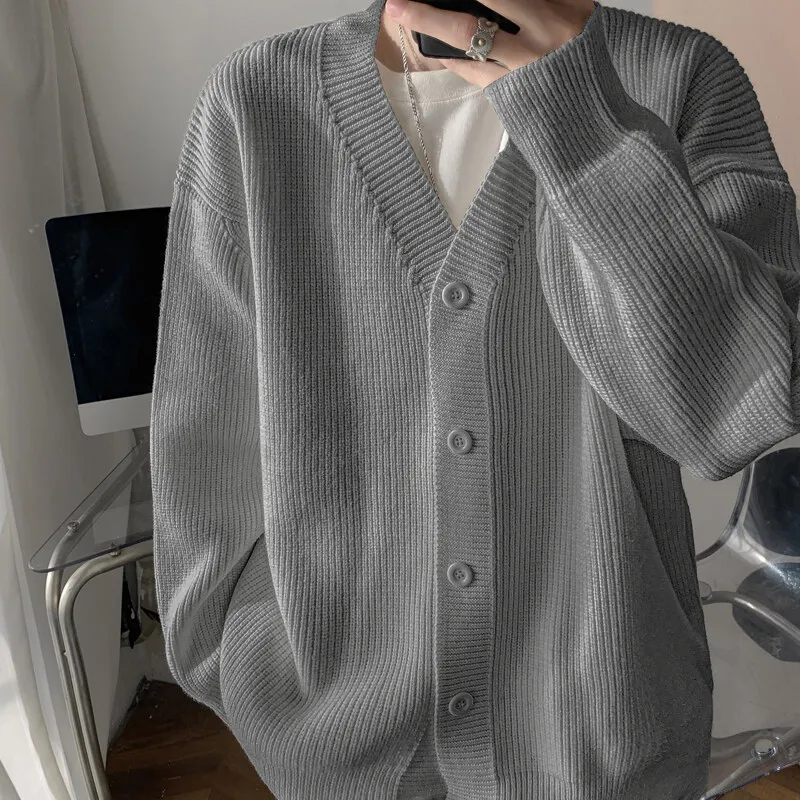 Spring Autumn Knitted Sweater Men Causal Sweaters Coats Solid Single Breasted Cardigan Men Japanese Oversized Loose Sweater 7XL
Spring Autumn Knitted Sweater Men Causal Sweaters Coats Solid Single Breasted Cardigan Men Japanese Oversized Loose Sweater 7XL