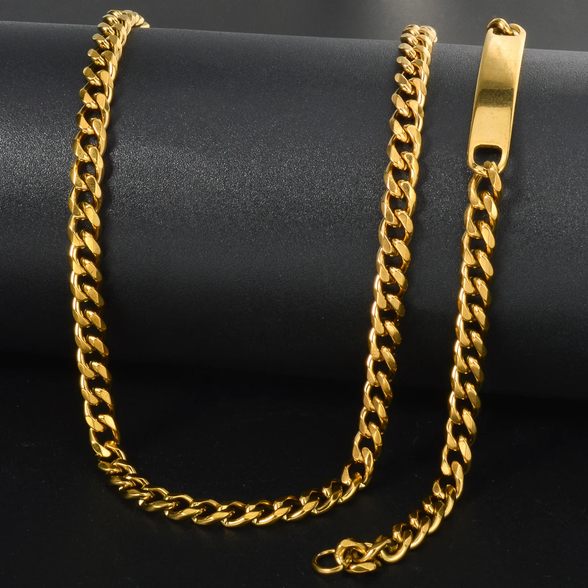 Hip Hop Gold Plated Stainless Steel Necklace Bracelet Set Cuban Link Curb Chain Necklace for Women Men Jewelry Gift Unisex
Hip Hop Gold Plated Stainless Steel Necklace Bracelet Set Cuban Link Curb Chain Necklace for Women Men Jewelry Gift Unisex