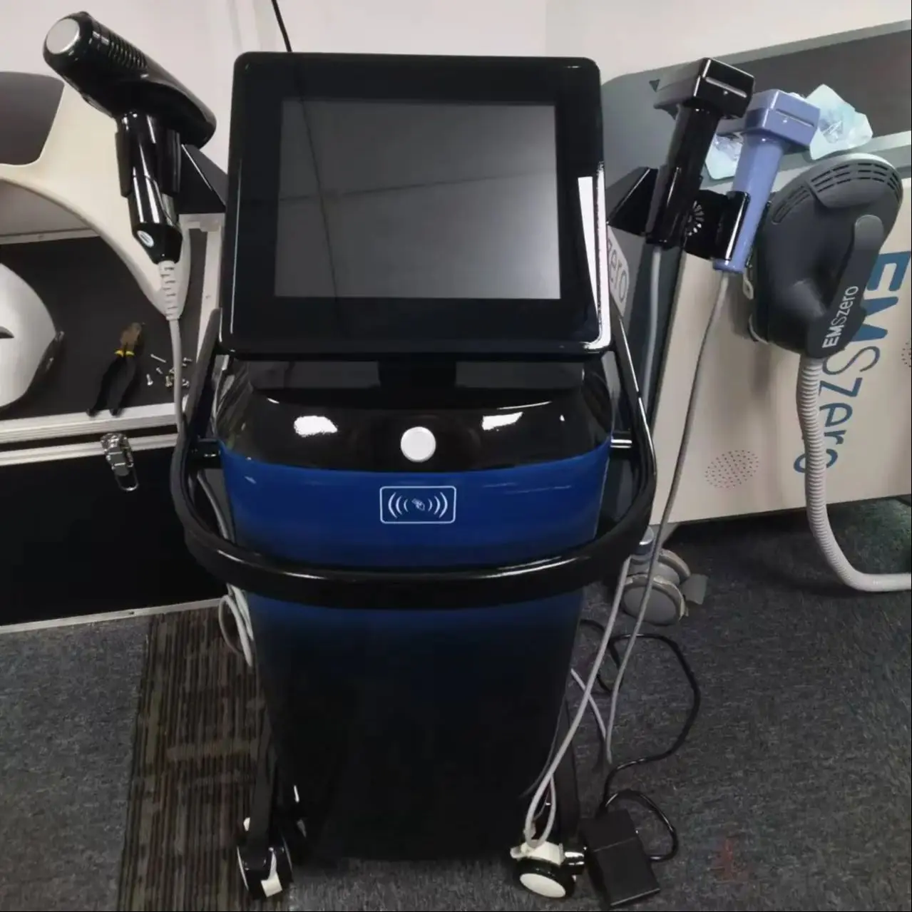 3 в 1 inmodo Morpheus 8 с молотком для быстрого красоты лица. Прямая поставка со склада в США. Прибывает рабочие дни 5-7 лет.
3 в 1 inmodo Morpheus 8 с молотком для быстрого красоты лица. Прямая поставка со склада в США. Прибывает рабочие дни 5-7 лет.