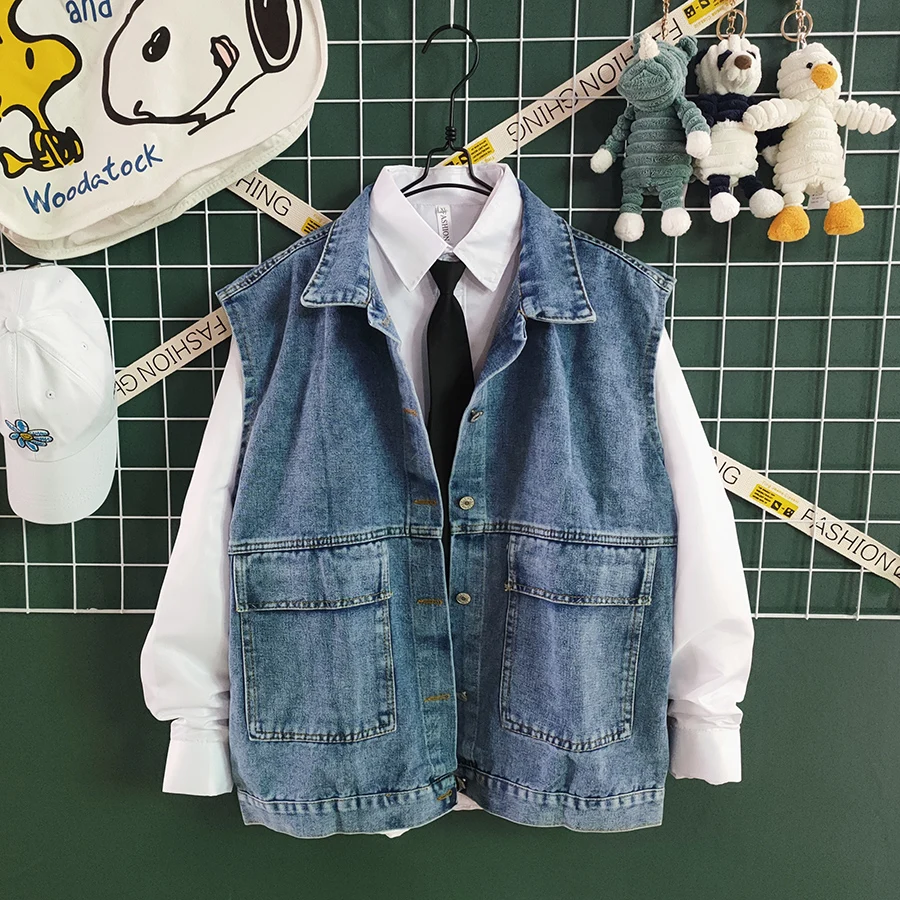 Men Popular Clothes Spring Autumn New American Retro Solid Lapel Sleeveless Waistcoats Casual Loose Versatile Pocket Blue Vest
Men Popular Clothes Spring Autumn New American Retro Solid Lapel Sleeveless Waistcoats Casual Loose Versatile Pocket Blue Vest