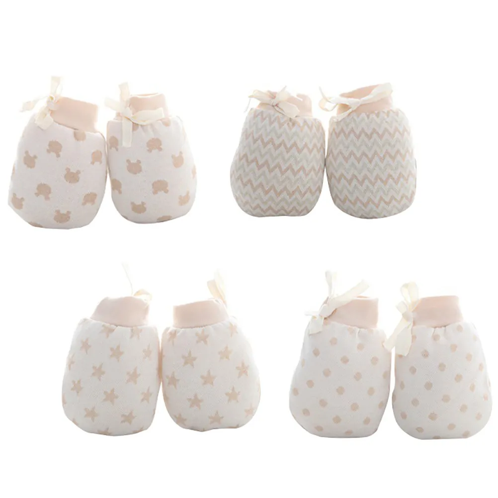 4Pairs Baby Mittens Newborn Anti-Scratch Gloves Soft Cotton Infant Warm Hand Protectors for Boys Girls Gentle Elastic Wrist
4Pairs Baby Mittens Newborn Anti-Scratch Gloves Soft Cotton Infant Warm Hand Protectors for Boys Girls Gentle Elastic Wrist