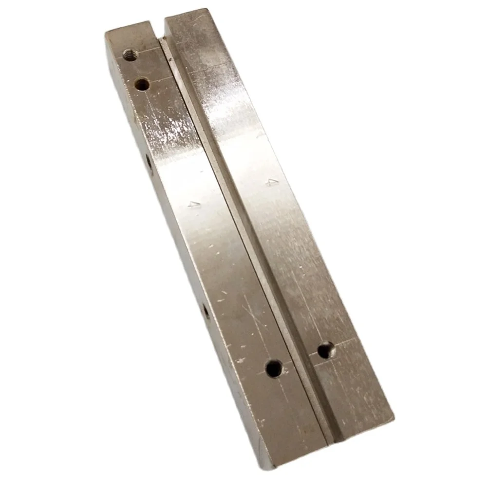 180MM Vertical Packaging Machine Seal Heat Steel Block,Three Side Sealing Jaw Module stripe Clamp1pair
180MM Vertical Packaging Machine Seal Heat Steel Block,Three Side Sealing Jaw Module stripe Clamp1pair