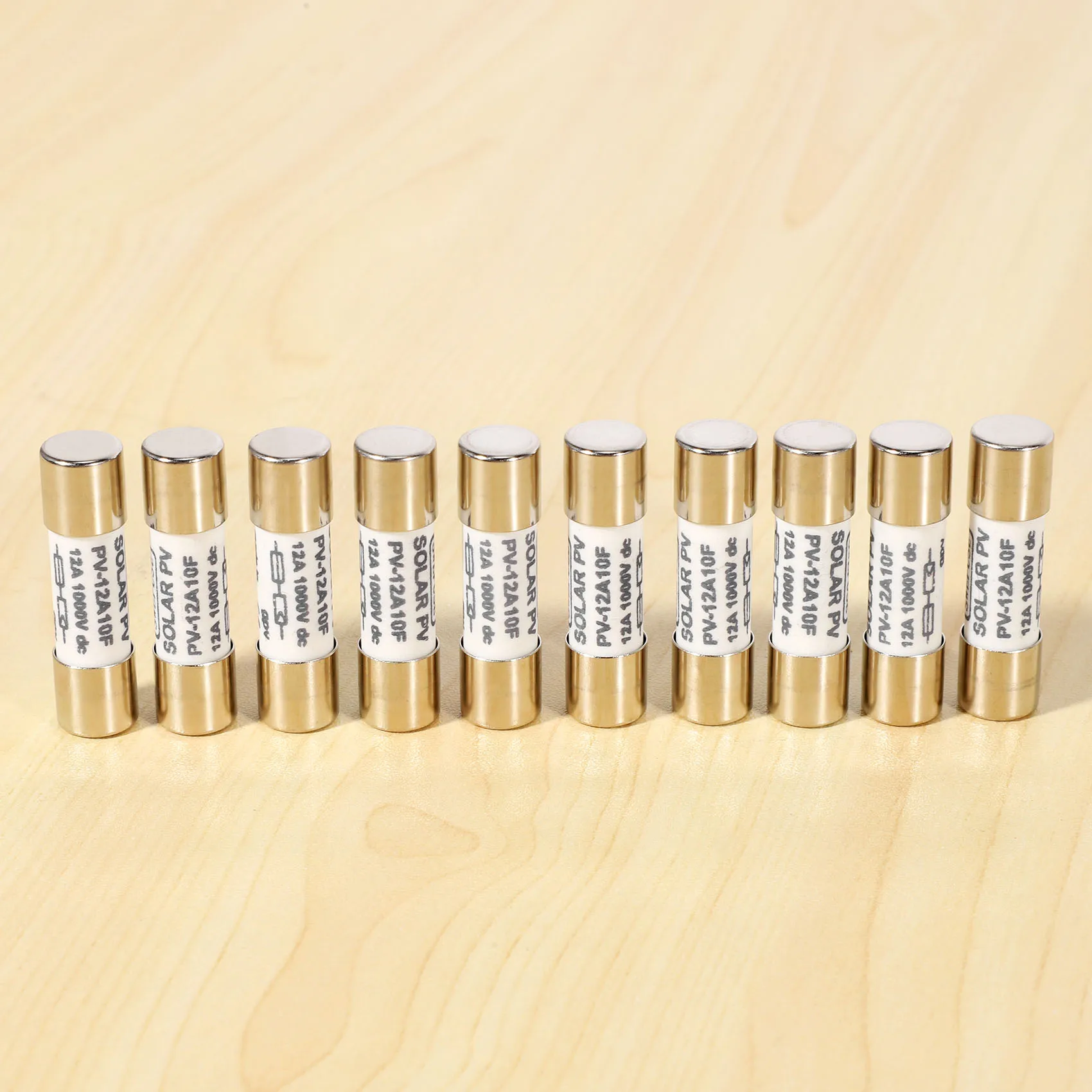 AT41 10 Pcs 1000 VDC Fuse Solar PV Explosion-Proof Fuse Silver
AT41 10 Pcs 1000 VDC Fuse Solar PV Explosion-Proof Fuse Silver