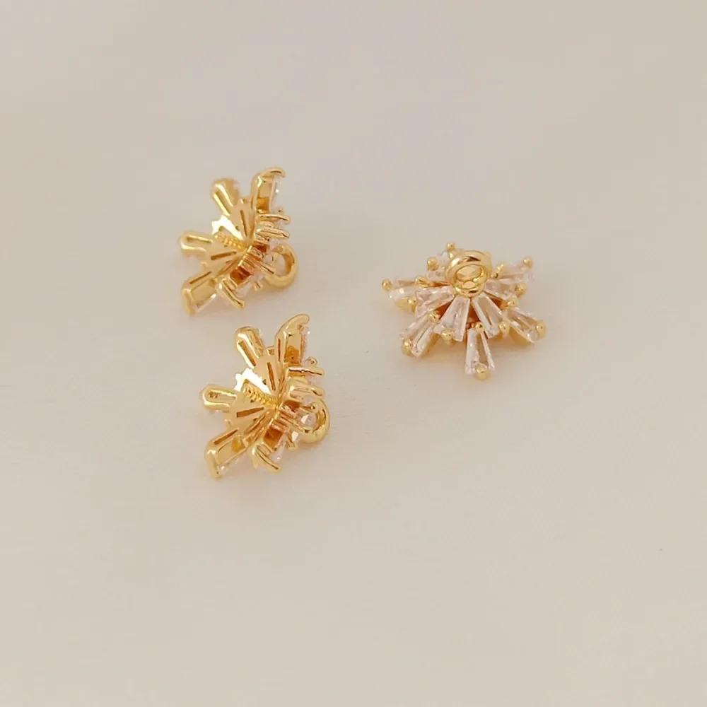 Diy Materials for 14K Gold-plated Accessories Zircon Flower Hat Holder Pins Six-petal Flower Hat Pins Pendant Holder Ornaments
Diy Materials for 14K Gold-plated Accessories Zircon Flower Hat Holder Pins Six-petal Flower Hat Pins Pendant Holder Ornaments