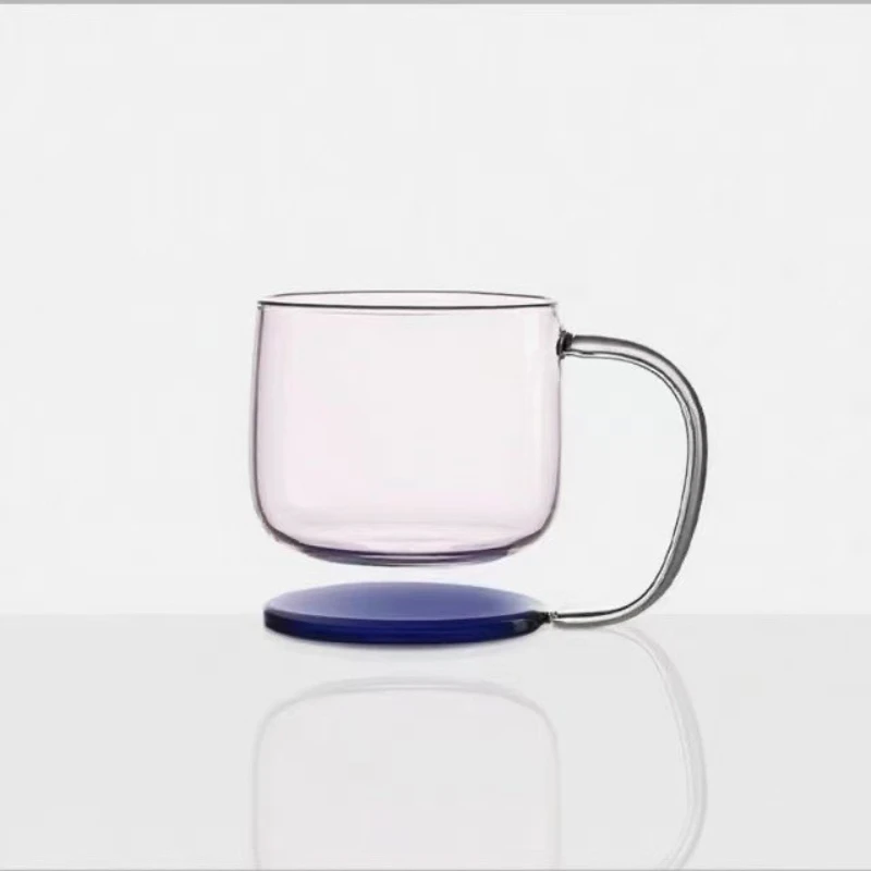LTT two-color suspended glass creative color matching heat-resistant milk drinking cup
LTT two-color suspended glass creative color matching heat-resistant milk drinking cup