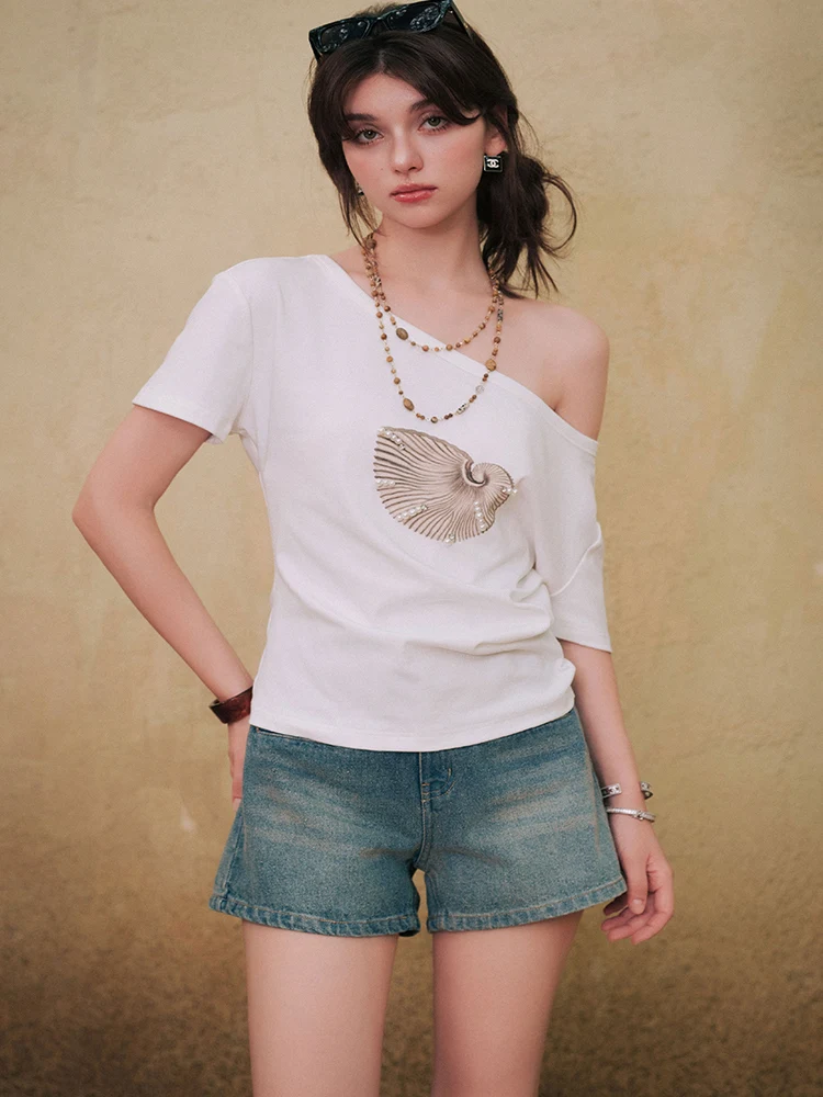 Marc Moore 2026 Summer Handmade Pearl Diamond White ell Print Oblique oulder T-irt Women's Commute Sle Cotton ort S...
Marc Moore 2026 Summer Handmade Pearl Diamond White ell Print Oblique oulder T-irt Women's Commute Sle Cotton ort S...