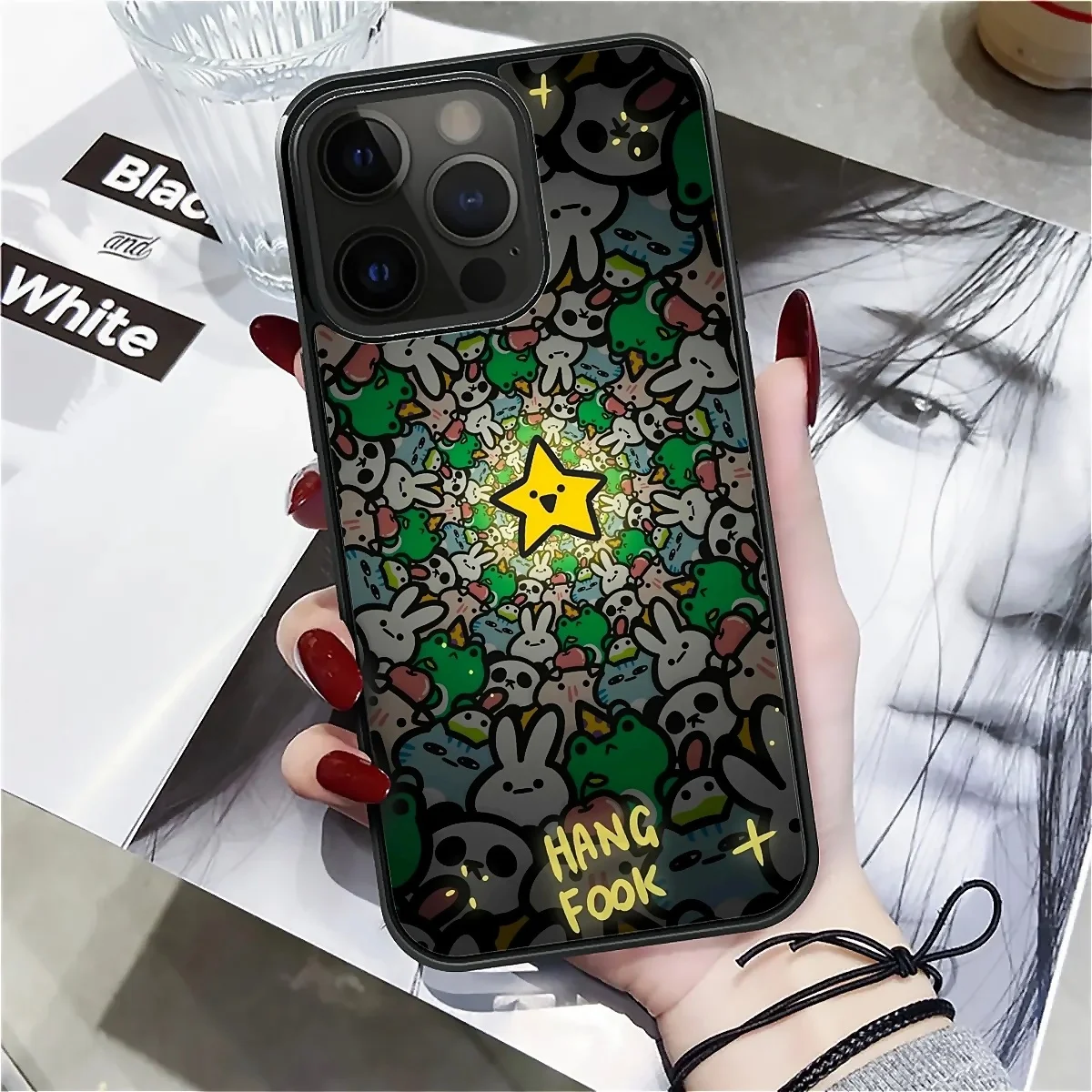 HANBEAR brand creative luminous star, suitable for iPhone promax, wireless charging mobile phone shell anti-fall protection.
HANBEAR brand creative luminous star, suitable for iPhone promax, wireless charging mobile phone shell anti-fall protection.